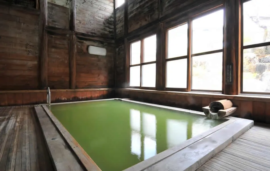 志賀高原 熊の湯（長野県） | 秘湯マップ 日本全国の秘湯・温泉をご紹介！