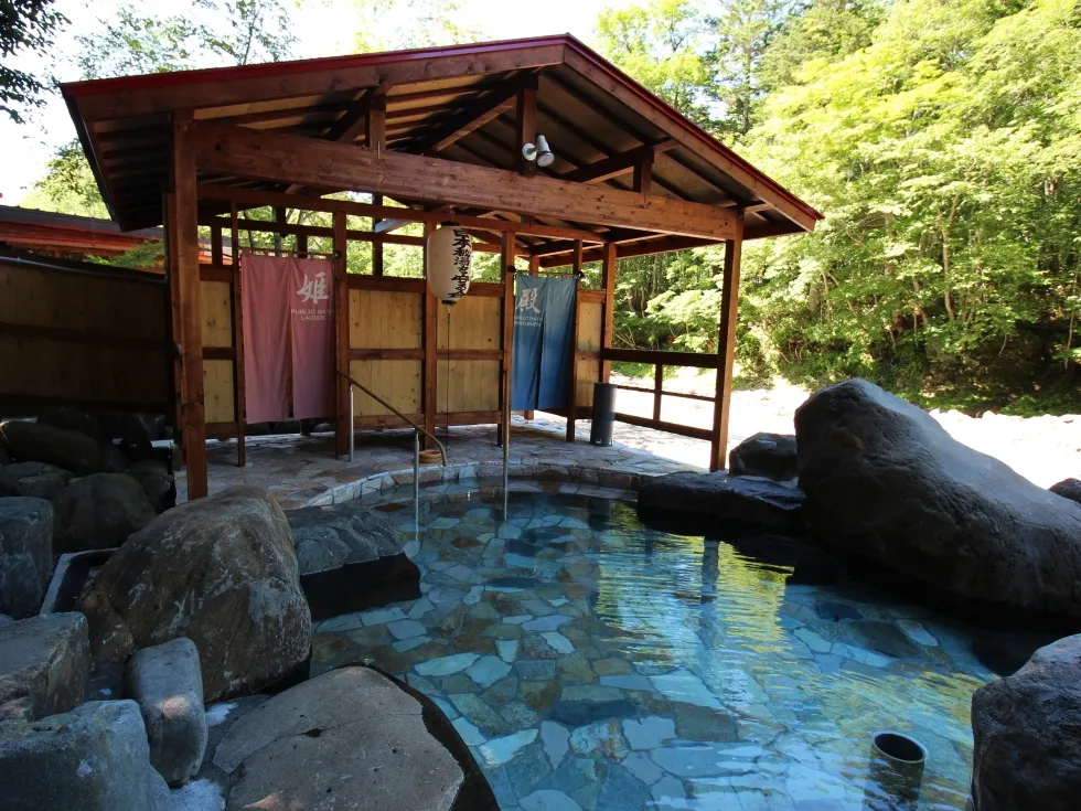 芽登温泉ホテル | 北海道秘湯マップ 日本全国の秘湯・温泉をご紹介！