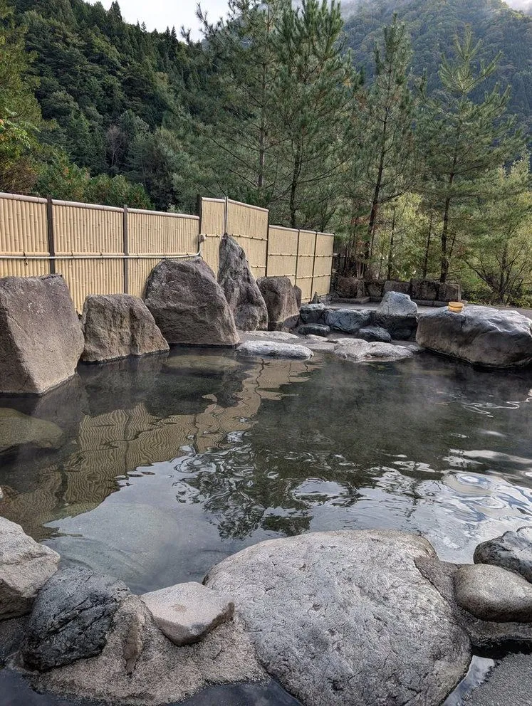 奥飛騨温泉郷栃尾温泉 荒神の湯 | 岐阜県秘湯マップ 日本全国の秘湯・温泉をご紹介！